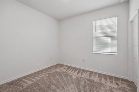 House in Davenport, Florida 4 bedrooms, 157.84 sq.m. № 2113720 - photo 27