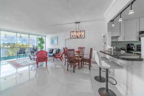 Купить кондоминиум в Майами, Флорида 3 комнаты, 122.17м2, № 2146844 - фото 10