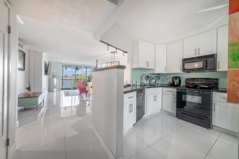 Купить кондоминиум в Майами, Флорида 3 комнаты, 122.17м2, № 2146844 - фото 7