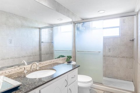 Купить кондоминиум в Майами, Флорида 3 комнаты, 122.17м2, № 2146844 - фото 22