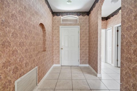 House in Wesley Chapel, Florida 3 bedrooms, 134.62 sq.m. № 2195673 - photo 6