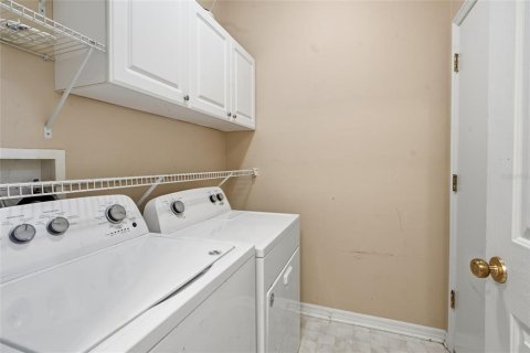 House in Wesley Chapel, Florida 3 bedrooms, 134.62 sq.m. № 2195673 - photo 10