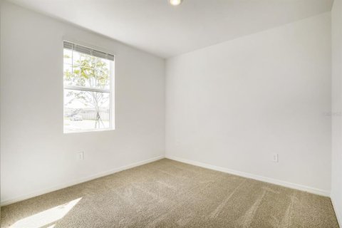 House in Parrish, Florida 4 bedrooms, 170.94 sq.m. № 2210183 - photo 18