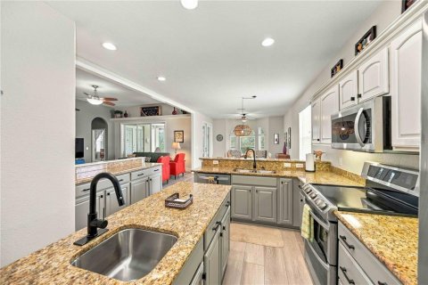 Casa en venta en Port Charlotte, Florida, 3 dormitorios, 193.24 m2 № 2386614 - foto 12