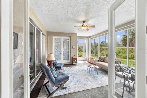 Casa en venta en Port Charlotte, Florida, 3 dormitorios, 193.24 m2 № 2386614 - foto 20