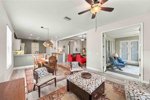 Casa en venta en Port Charlotte, Florida, 3 dormitorios, 193.24 m2 № 2386614 - foto 18