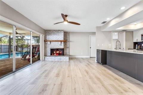 House in Clearwater, Florida 4 bedrooms, 213.02 sq.m. № 1771319 - photo 14