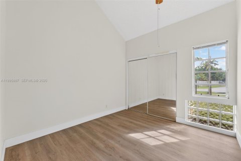 Купить виллу или дом в Мирамар, Флорида 3 спальни, 126.63м2, № 2067430 - фото 11