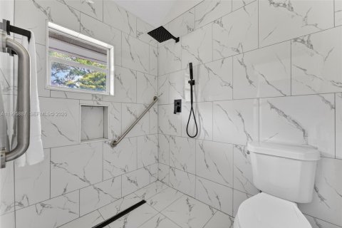 Купить виллу или дом в Мирамар, Флорида 3 спальни, 126.63м2, № 2067430 - фото 16