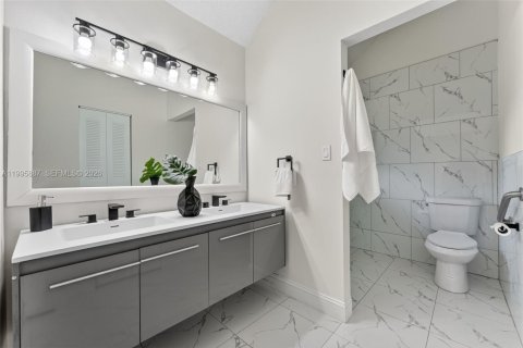 Купить виллу или дом в Мирамар, Флорида 3 спальни, 126.63м2, № 2067430 - фото 15