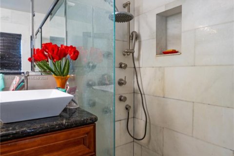 Villa ou maison à vendre à Lauderhill, Floride: 3 chambres, 156.26 m2 № 1960025 - photo 16