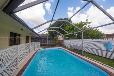Villa ou maison à vendre à Lauderhill, Floride: 3 chambres, 156.26 m2 № 1960025 - photo 28
