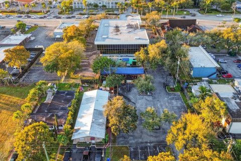 Купить коммерческую недвижимость в Холливуд, Флорида № 2031620 - фото 7