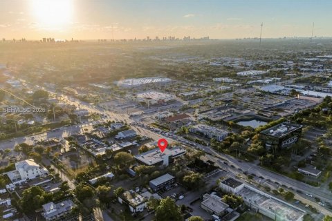 Купить коммерческую недвижимость в Холливуд, Флорида № 2031620 - фото 15