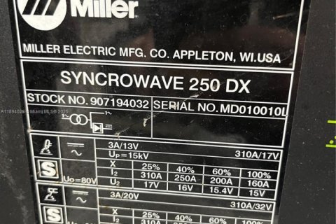 Propiedad comercial en venta en Cutler Bay, Florida № 2014079 - foto 8