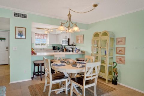 Copropriété à vendre à Ormond Beach, Floride: 2 chambres, 100.98 m2 № 2094170 - photo 7