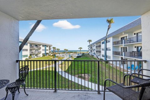 Copropriété à vendre à Ormond Beach, Floride: 2 chambres, 100.98 m2 № 2094170 - photo 3