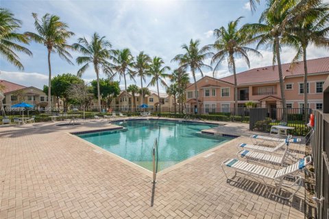 Condominio en venta en North Lauderdale, Florida, 3 dormitorios, 144.28 m2 № 2032831 - foto 28