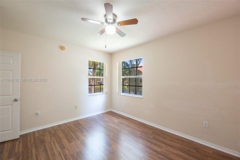 Condominio en venta en North Lauderdale, Florida, 3 dormitorios, 144.28 m2 № 2032831 - foto 17