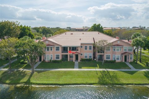 Condominio en venta en North Lauderdale, Florida, 3 dormitorios, 144.28 m2 № 2032831 - foto 27