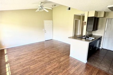 Condominio en venta en Orlando, Florida, 2 dormitorios, 77.67 m2 № 1250247 - foto 6