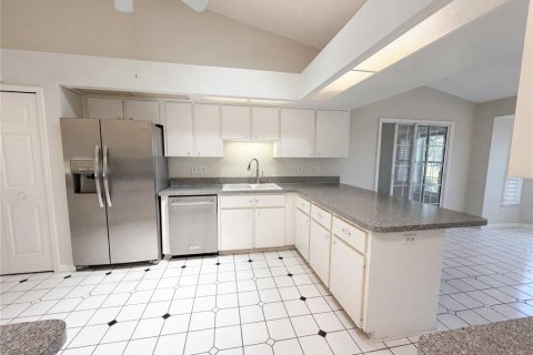 Купить виллу или дом в Лисбург, Флорида 6 комнат, 268.12м2, № 2150010 - фото 7
