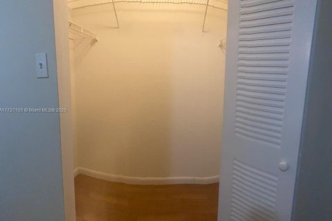 Condominio en venta en Miami, Florida, 2 dormitorios, 99.87 m2 № 1472855 - foto 13