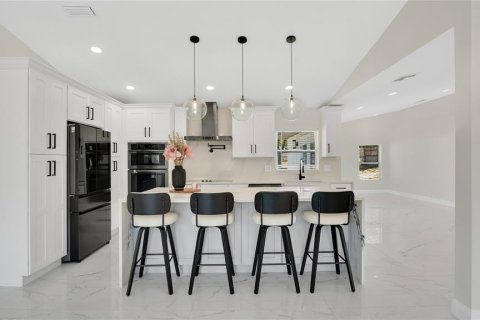 Villa ou maison à vendre à Deltona, Floride: 3 chambres, 154.78 m2 № 2406328 - photo 12