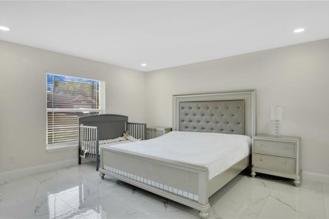 Villa ou maison à vendre à Deltona, Floride: 3 chambres, 154.78 m2 № 2406328 - photo 15