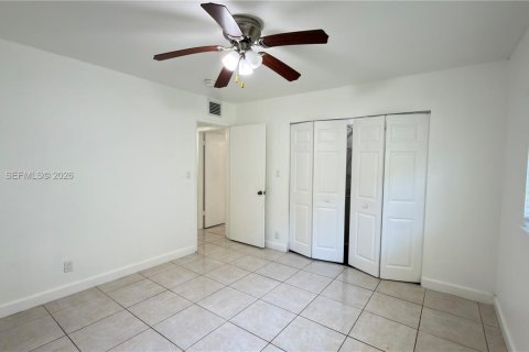 Copropriété à louer à Pembroke Pines, Floride: 2 chambres, 83.61 m2 № 2091381 - photo 18