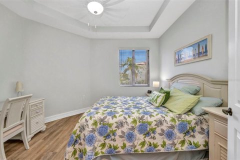 Купить кондоминиум в Пунта-Горда, Флорида 7 комнат, 167.5м2, № 1782172 - фото 13