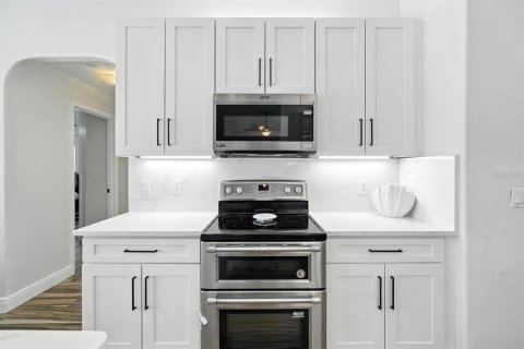 Casa en venta en Flagler Beach, Florida, 6 dormitorios, 212 m2 № 1876356 - foto 13
