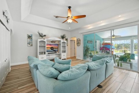 Casa en venta en Flagler Beach, Florida, 6 dormitorios, 212 m2 № 1876356 - foto 11