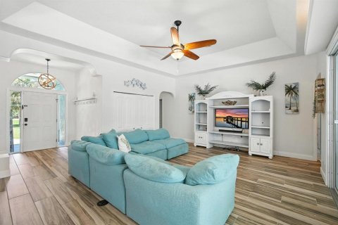 Casa en venta en Flagler Beach, Florida, 6 dormitorios, 212 m2 № 1876356 - foto 10