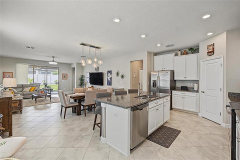 Villa ou maison à vendre à San Antonio, Floride: 2 chambres, 165.64 m2 № 2406609 - photo 6
