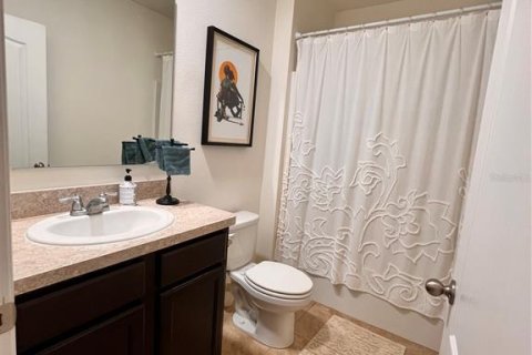 Villa ou maison à louer à Davenport, Floride: 4 chambres, 171.96 m2 № 2117600 - photo 5