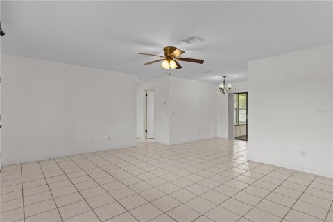 Casa en venta en Beverly Hills, Florida, 2 dormitorios, 108.05 m2 № 2385763 - foto 8