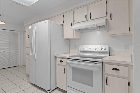 Casa en venta en Beverly Hills, Florida, 2 dormitorios, 108.05 m2 № 2385763 - foto 17