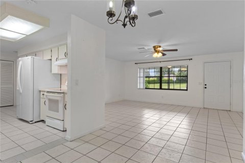 Casa en venta en Beverly Hills, Florida, 2 dormitorios, 108.05 m2 № 2385763 - foto 13