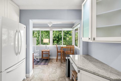 Condo in Boynton Beach, Florida, 3 bedrooms № 2081629 - photo 11
