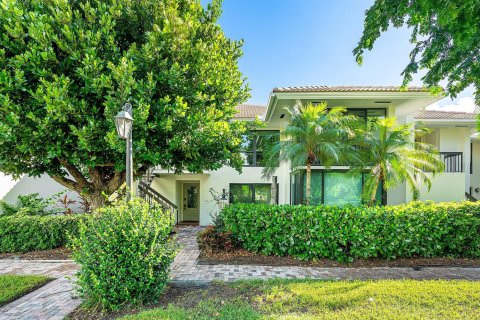 Condo in Boynton Beach, Florida, 3 bedrooms № 2081629