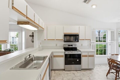Villa ou maison à vendre à Crystal River, Floride: 2 chambres, 140 m2 № 2135482 - photo 6