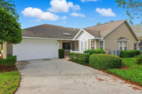 House in Crystal River, Florida 2 bedrooms, 140 sq.m. № 2135482