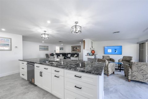 Villa ou maison à louer à Punta Gorda, Floride: 3 chambres, 176.14 m2 № 2127352 - photo 23