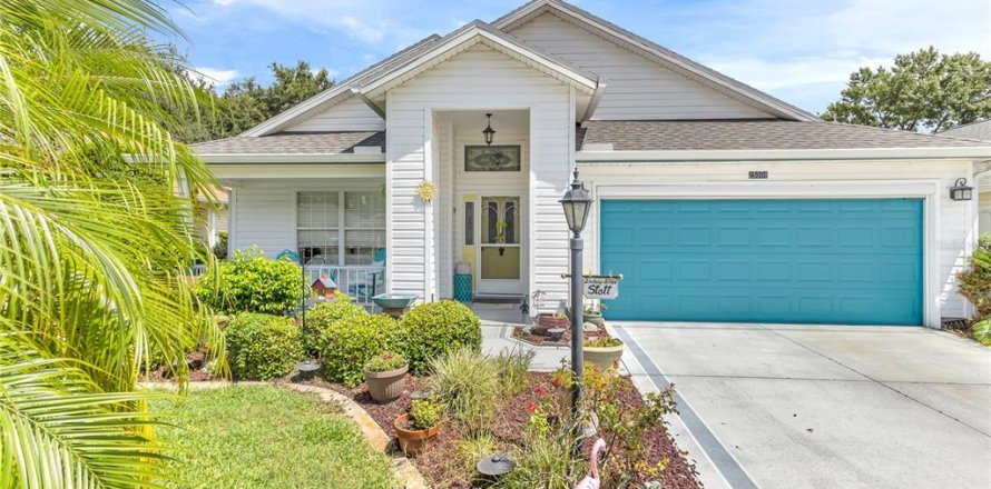 Villa ou maison à Leesburg, Floride 2 chambres, 171.22 m2 № 1914193