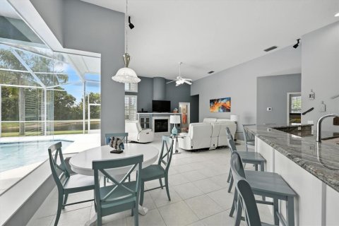 Villa ou maison à vendre à Odessa, Floride: 5 chambres, 309.83 m2 № 1904765 - photo 9
