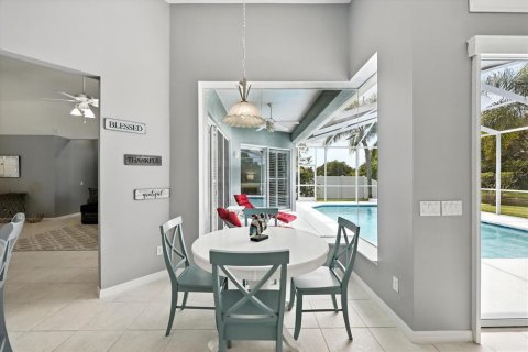 Villa ou maison à vendre à Odessa, Floride: 5 chambres, 309.83 m2 № 1904765 - photo 8