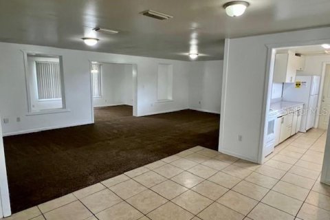 Casa en alquiler en Ocala, Florida, 3 dormitorios, 155.7 m2 № 1804880 - foto 2