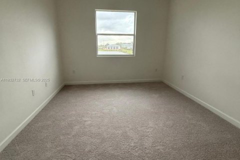 Снять в аренду таунхаус в Хомстед, Флорида 3 спальни, № 1991599 - фото 11