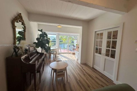 Купить кондоминиум в Майами, Флорида 3 спальни, 156.08м2, № 2050722 - фото 9